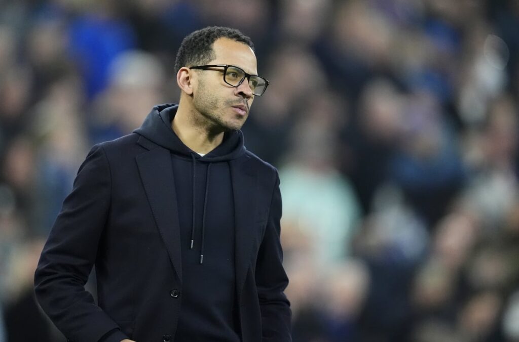 Concerning Chelsea statistic lays bare Liam Rosenior’s biggest issue