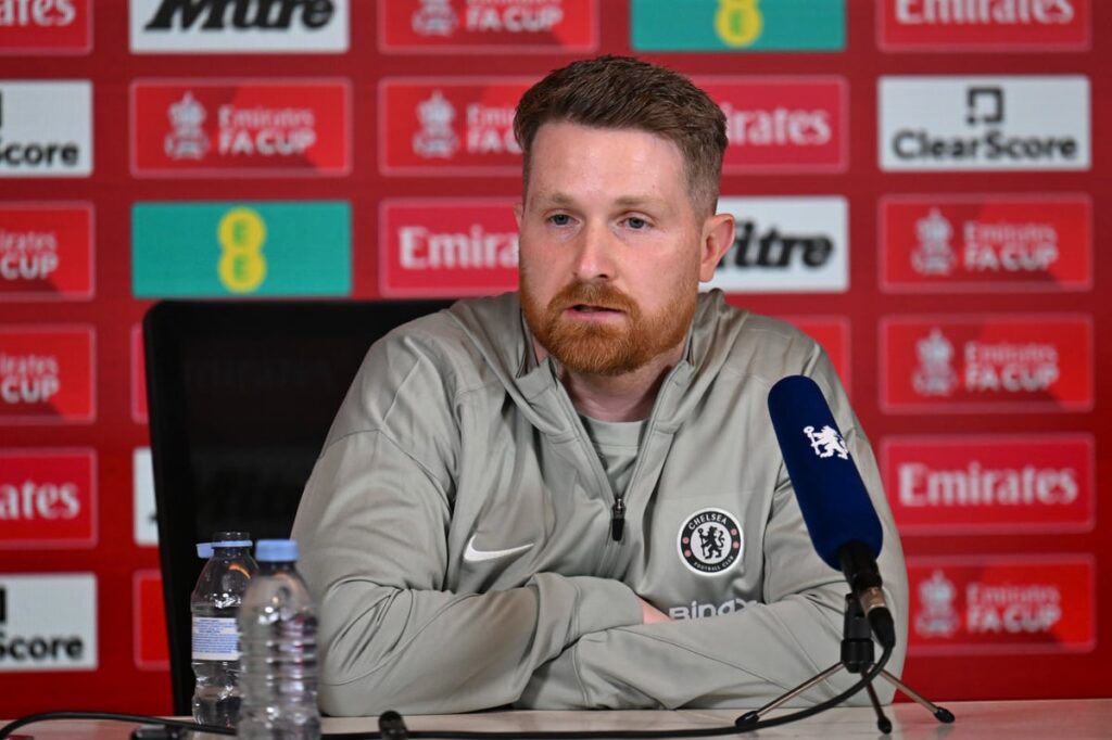 Chelsea: Calum McFarlane rubbishes Liam Rosenior rumour amid FA Cup semi-final promise