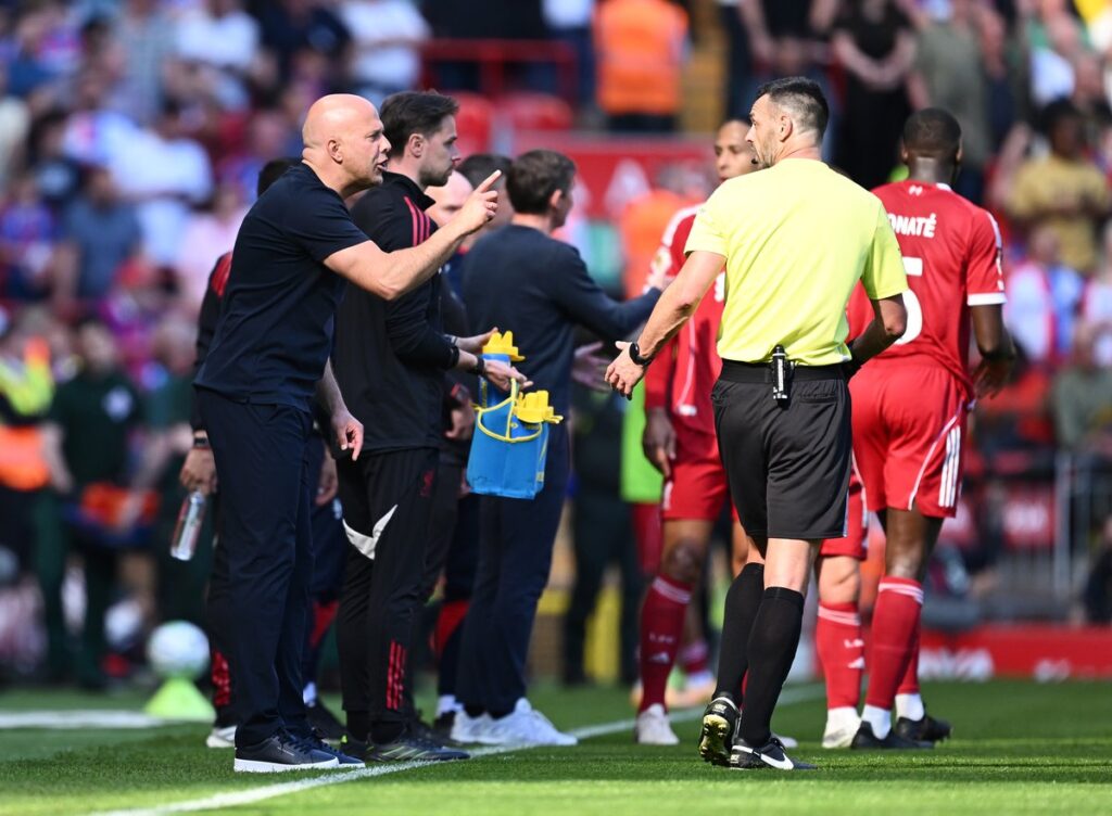 Liverpool: Arne Slot delivers clear verdict on Daniel Munoz goal controversy in Crystal Palace win