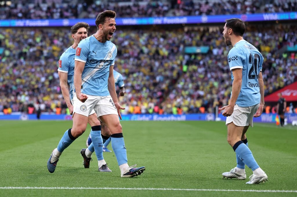 Man City 2-1 Southampton: Nico thunderbolt the difference in Wembley thriller