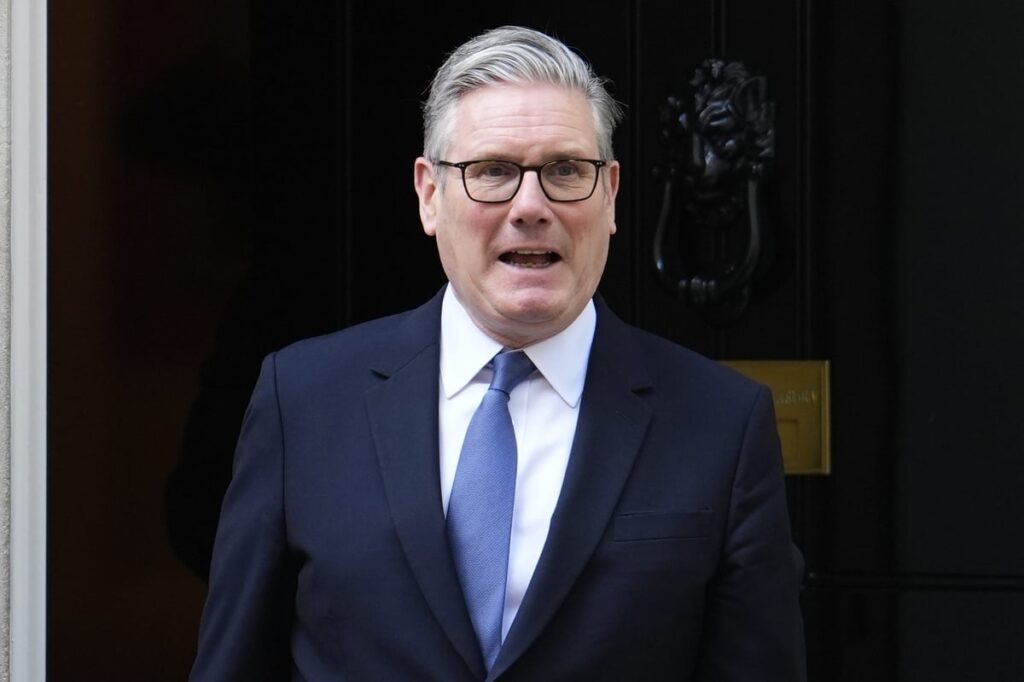 Starmer: Foreign Office chief faced ‘everyday pressure’ to clear Mandelson