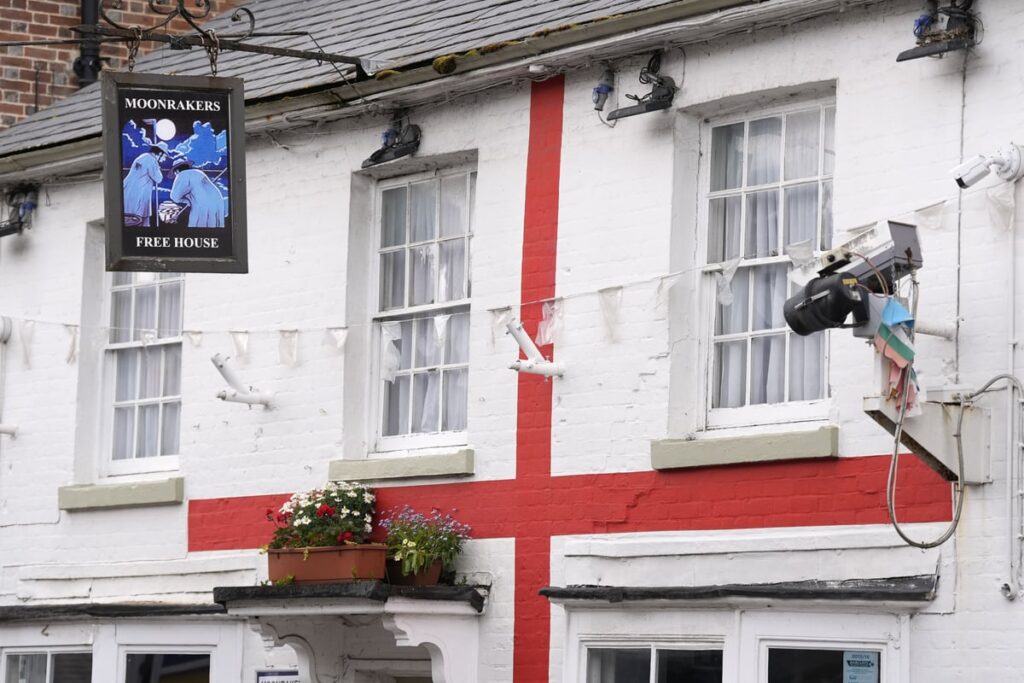 Consent granted for England flag painted across Wiltshire pub