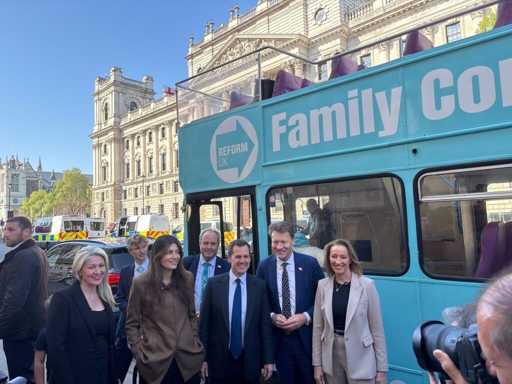 London fuel tax protest LIVE: Demonstrators gather in Whitehall for Reform-organised ‘national rally’