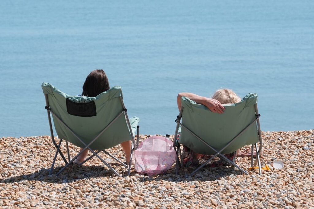 Temperatures in UK could be hotter than the Seychelles on Saturday