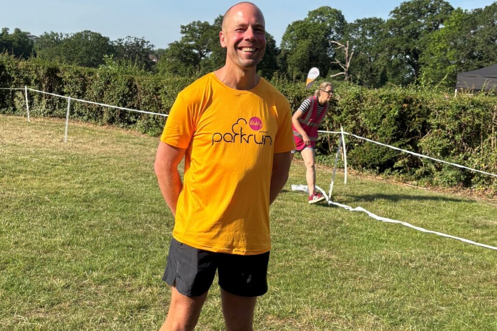 Guard of honour for London runner with world record of 1,000 parkruns
