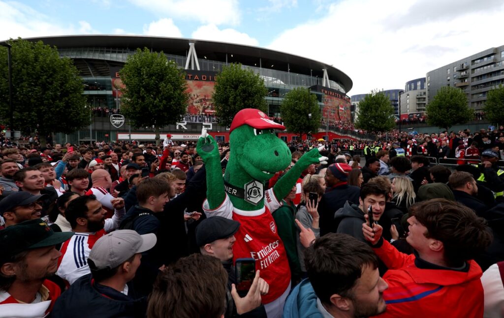 Arsenal vs Burnley LIVE: Premier League match stream, latest team news, lineups, TV, prediction