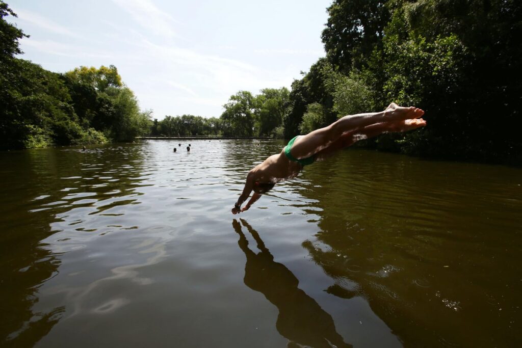 Hampstead Heath ponds to permit trans swimmers and upgrade facilities for women’s privacy