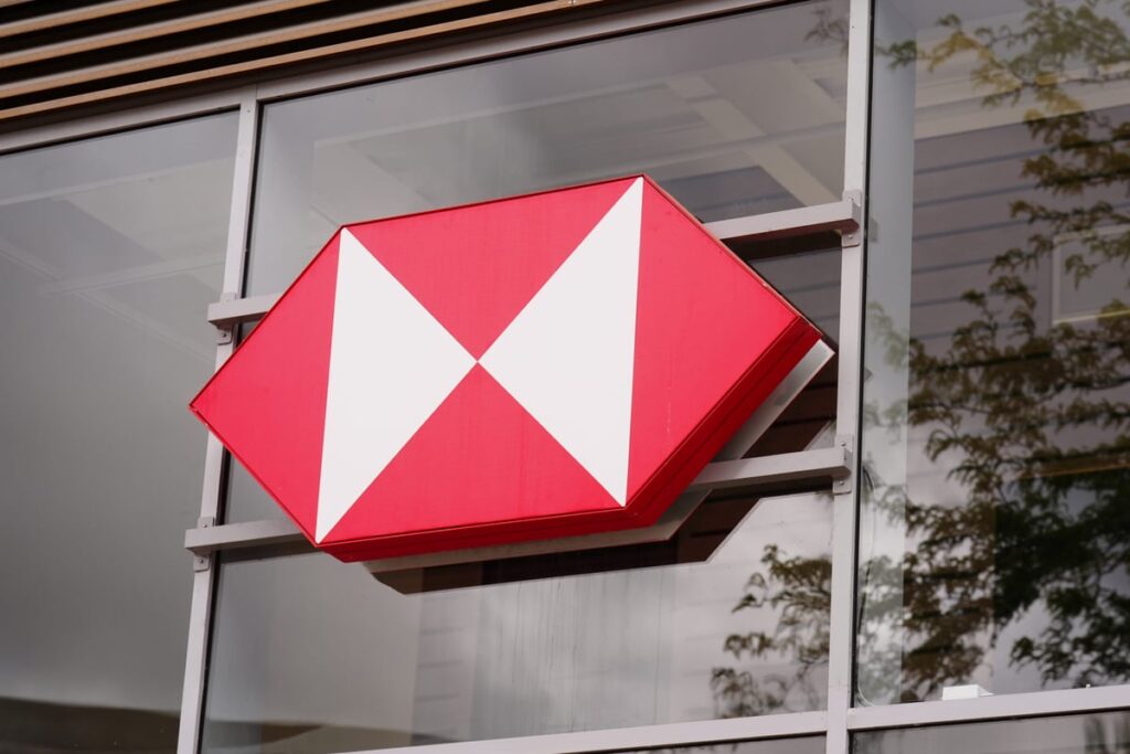 HSBC profits worse than forecast after jump in bad debt provisions