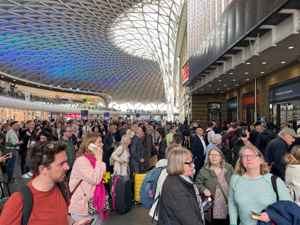 King’s Cross chaos LIVE: Major disruption to LNER and Lumo services as person hit by train