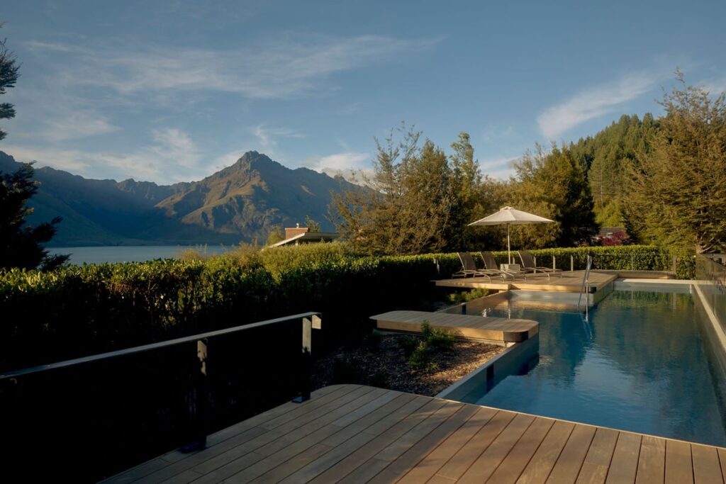 Arrowtown, New Zealand: There’s travel gold in them there hills