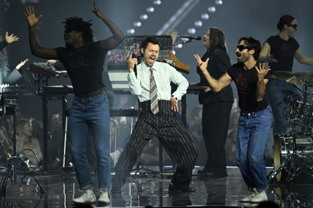 Fan spending on Harry Styles Wembley gigs set to top £1bn