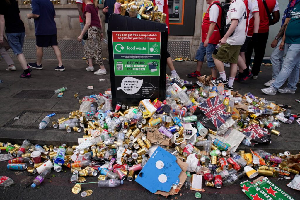 North London streets ‘trashed’ in aftermath of Arsenal victory parade