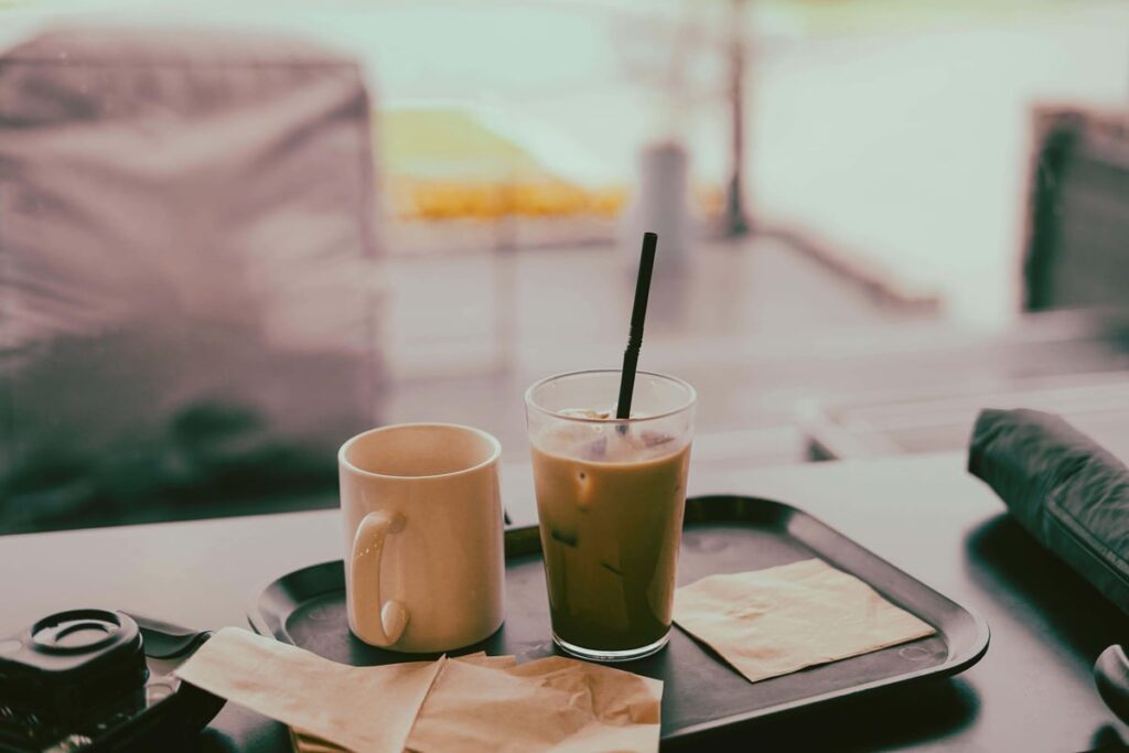 Coffee dates ‘favoured over romantic dinners’ as daters feel financial pressures