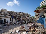 Venezuela earthquake rescue team of volunteers from Britain left stranded at airport for more than 24 hours – as disaster death toll passes 1,400