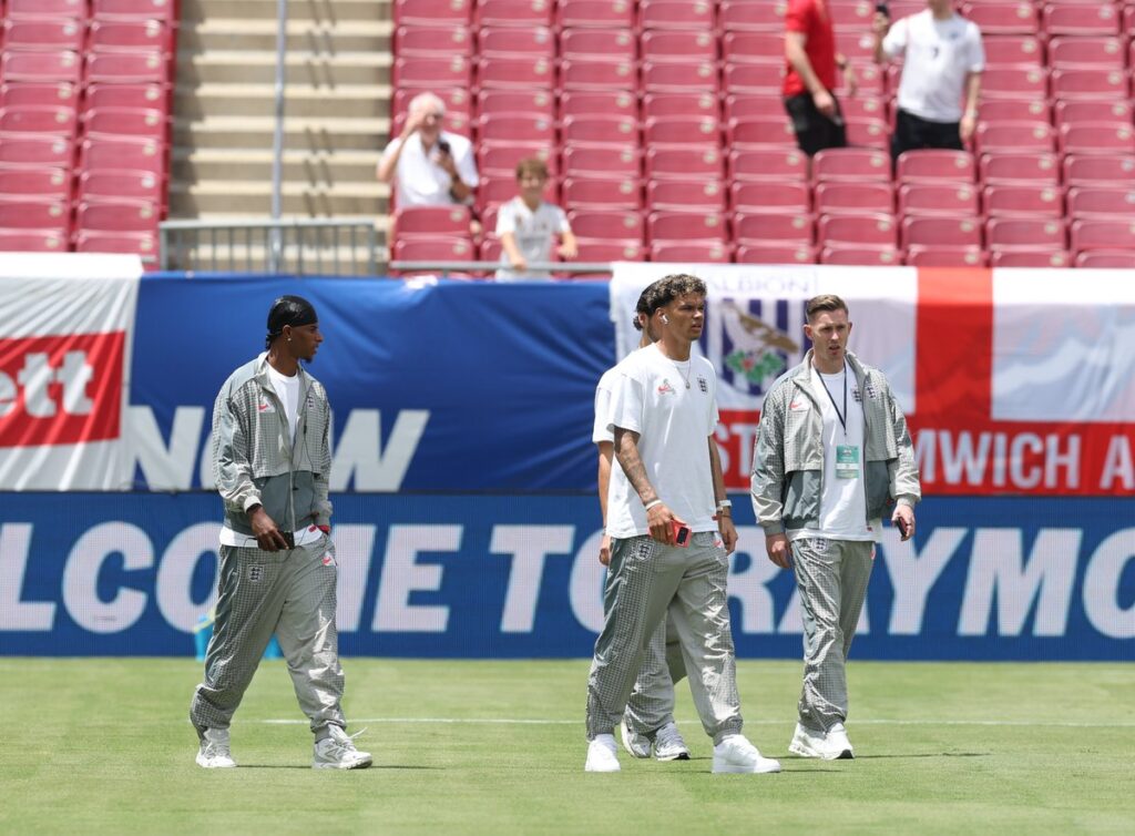 England vs New Zealand LIVE: World Cup warm-up match stream, confirmed team news, lineups and fan reaction
