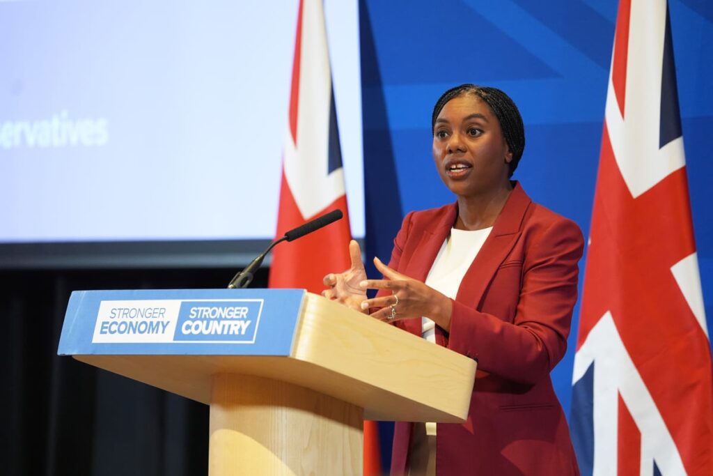 Badenoch calls for PM to resign if he cannot prove defence plan protects UK