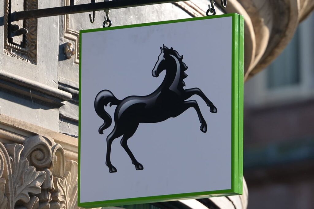 Full list of Natwest, Halifax and Lloyds branches set to close in London