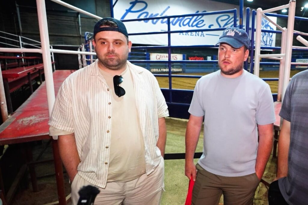 England fan quits job as chef to extend stay in US for World Cup