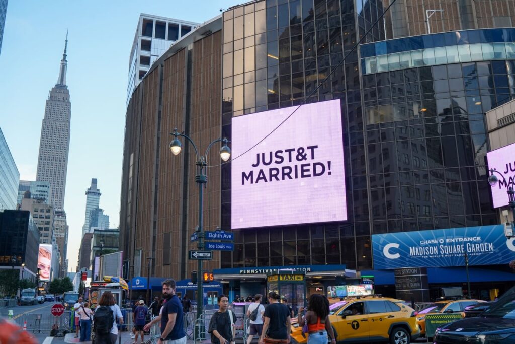 Taylor Swift and Travis Kelce get married at New York’s Madison Square Garden