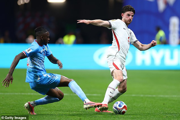 Despite excelling there against DR Congo, Declan Rice will not start at right back in Mexico