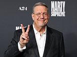 Magician Penn Jillette: I’m 6ft 7in and drive an electric Fiat 500 – I’m so frugal I steal power from the casino to charge it