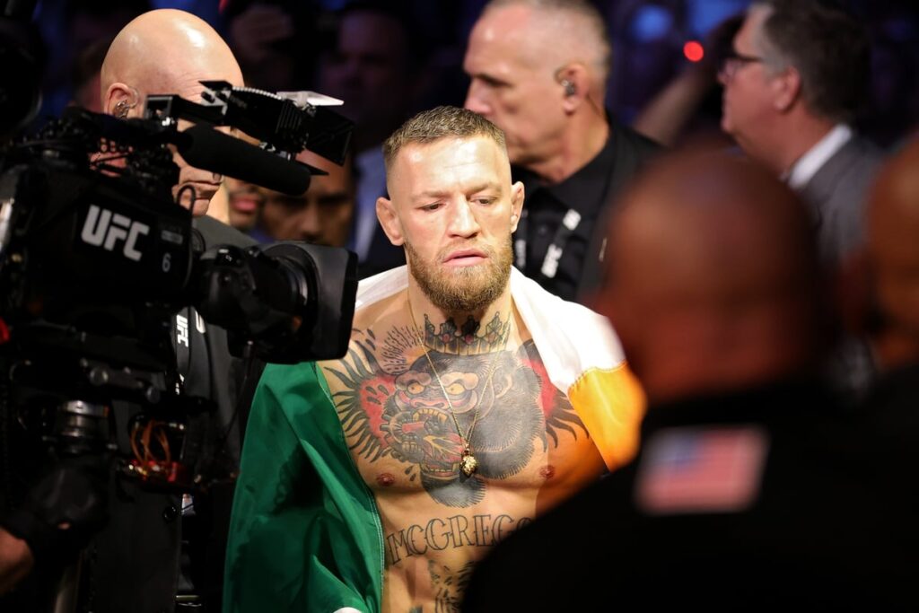 What time does Conor McGregor fight tonight?