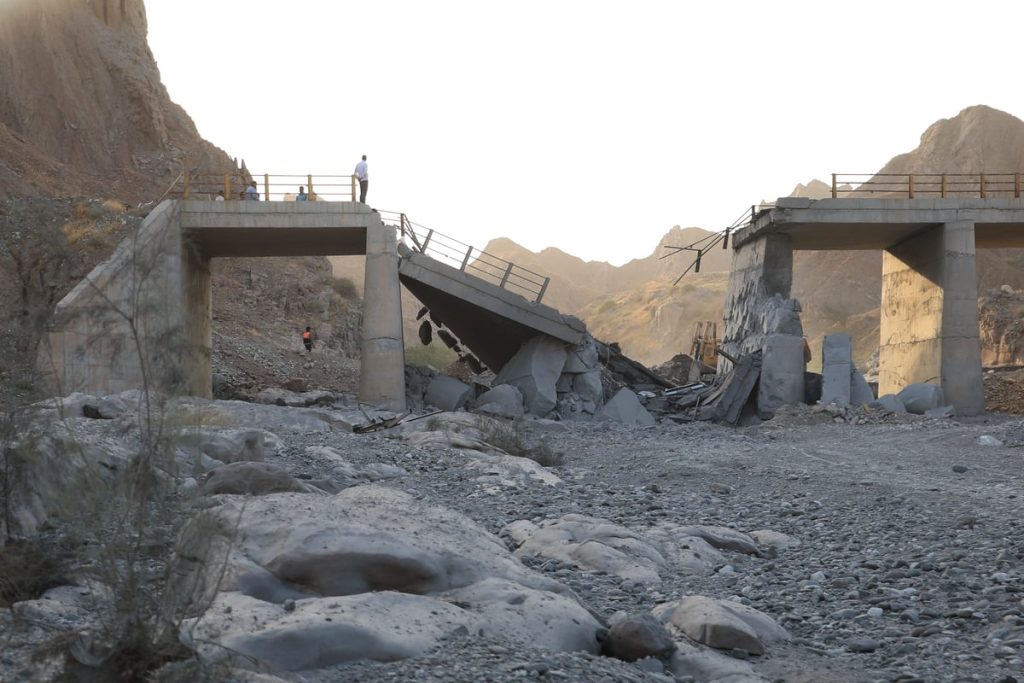 UK withdraws diplomatic staff from Iran as US airstrikes continue