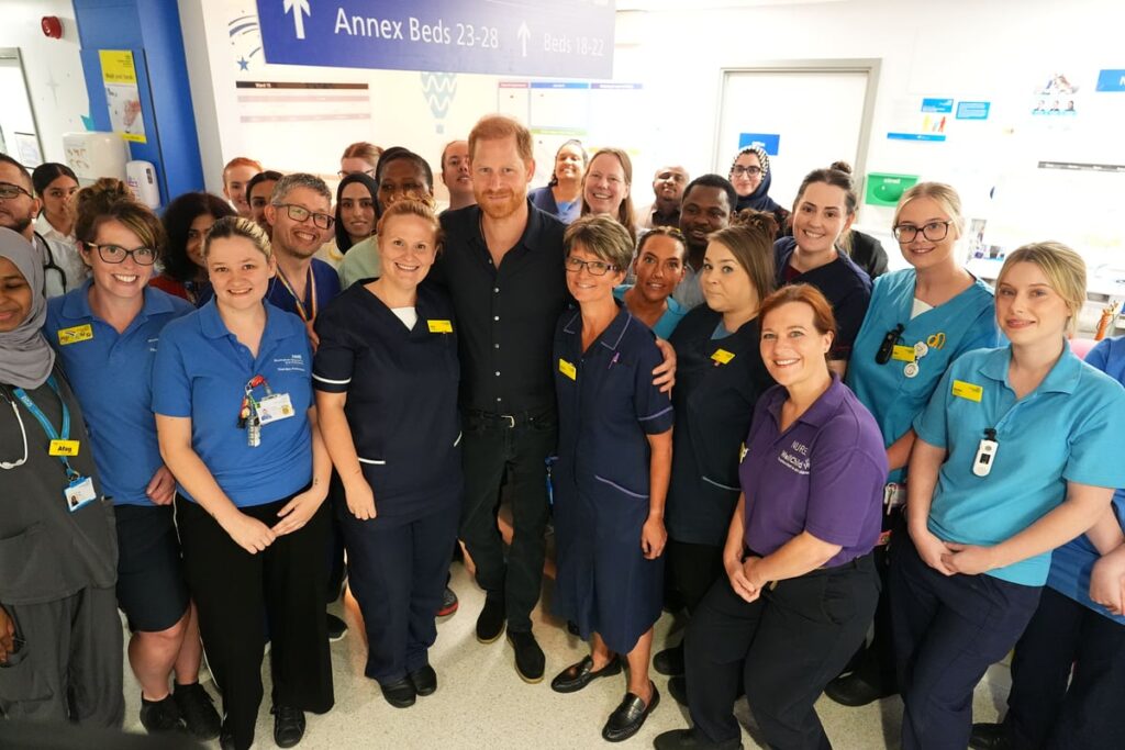 Harry mobbed by nurses on visit to children’s hospital
