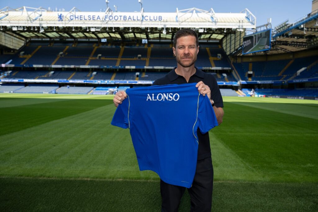 Xabi Alonso explains why he signed for Chelsea despite Liverpool links