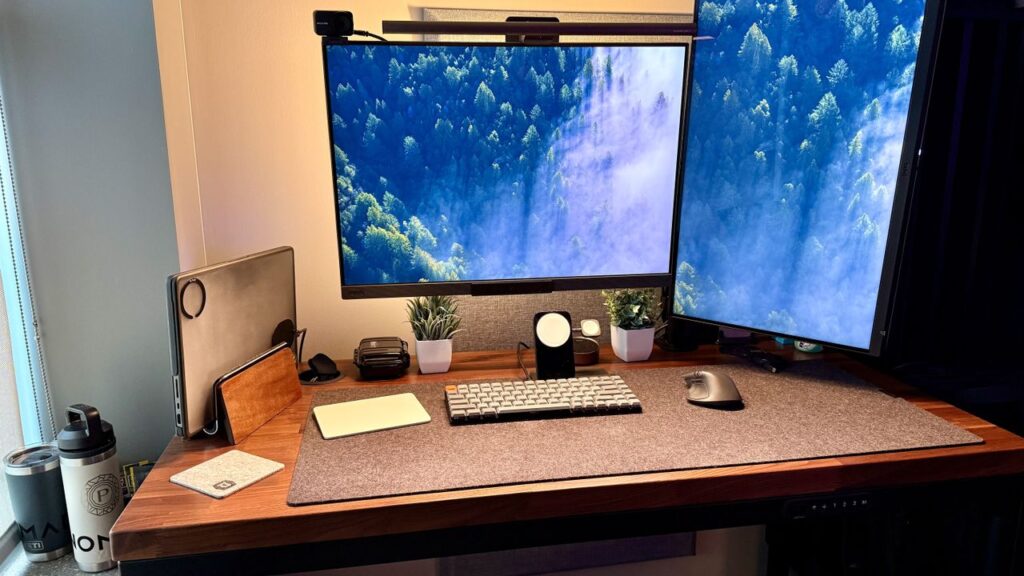 Uplift Parsons review: A dream standing desk that fits almost any workspace with elegance and ease