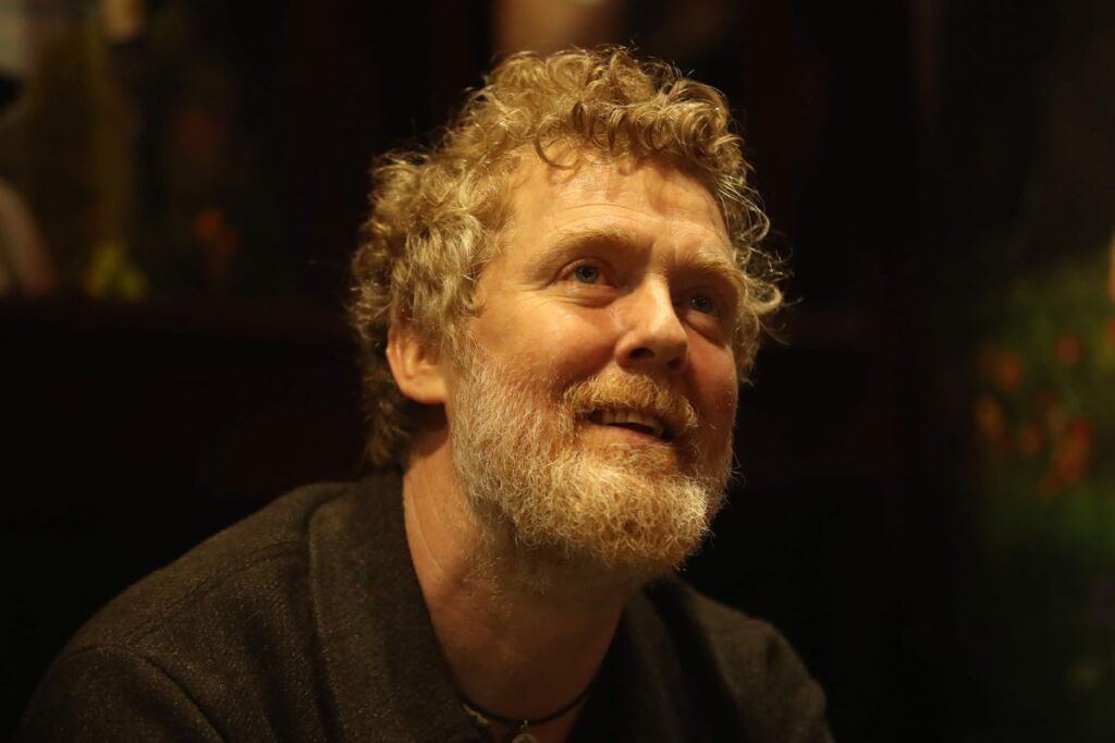 Irish president leads tributes to Oscar-winning musician Glen Hansard