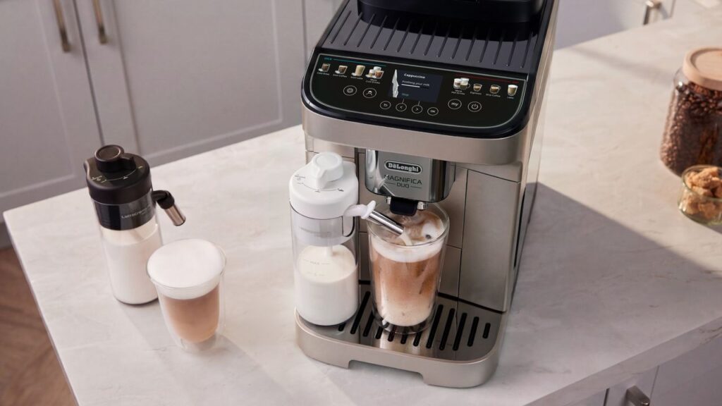 The new De’Longhi Magnifica Duo prepares 20 different coffee drinks at the tap of a button — and its 3-minute cold brew feature has me sold