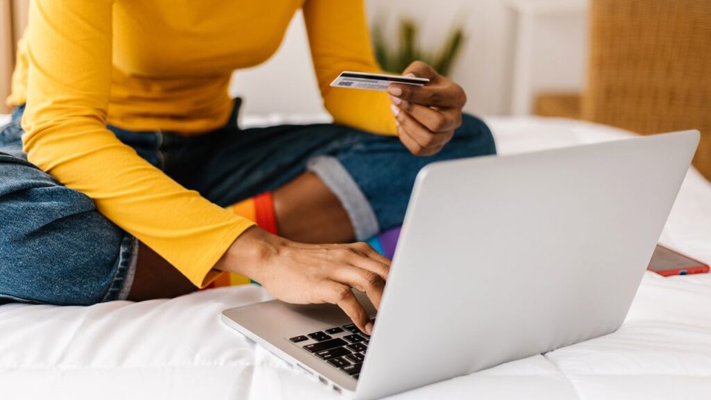 New study reveals how AI is reshaping how people shop online — but they still don’t really trust it enough