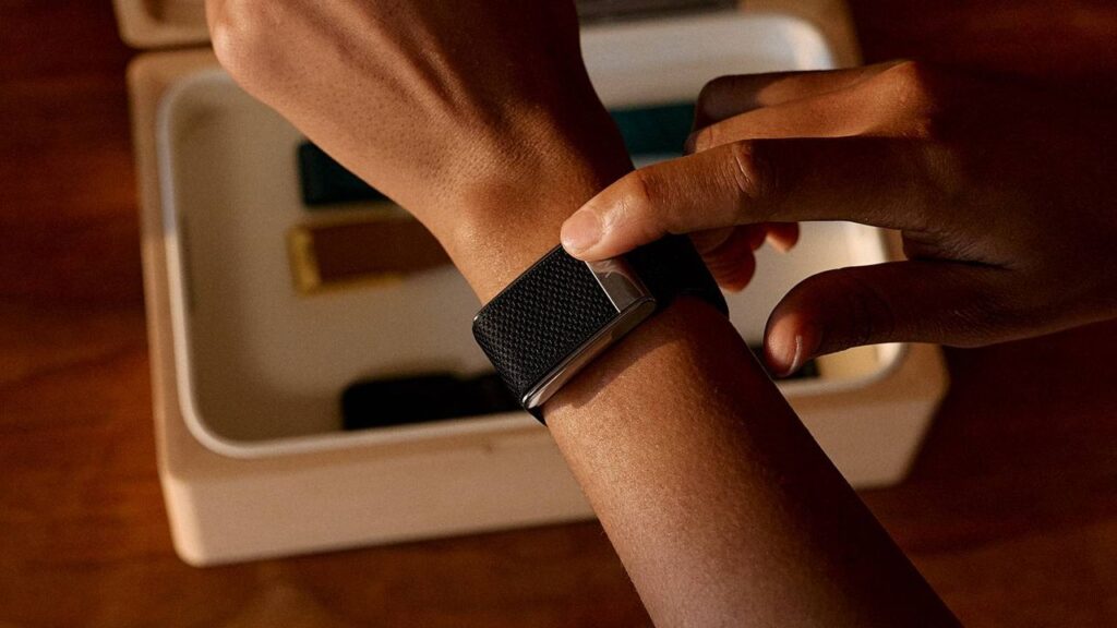 Whoop joins fellow premium screenless wearable company Oura in partnering with the Natural Cycles women’s health tracking app