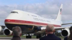 White House bars CNN from travelling with Trump on Air Force One