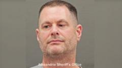 Ex-US spy who stashed gold bars in his home admits to $200m scam