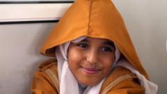 Children brave snipers and mortars to go to school near Yemen front line